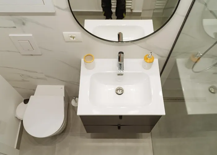 Yellow Charm Plaza Lujerului Апартаменти Бухарест