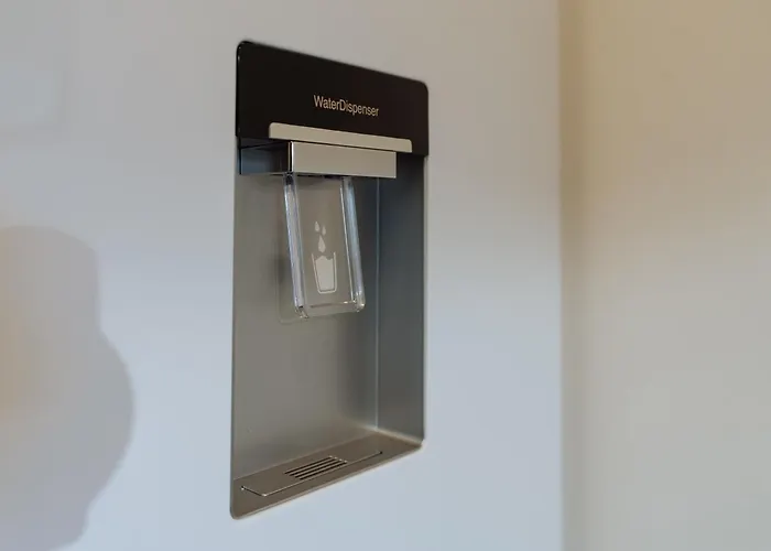 Апартаменти Yellow Charm Plaza Lujerului