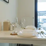 アパート Yellow Charm Plaza Lujerului ブカレスト