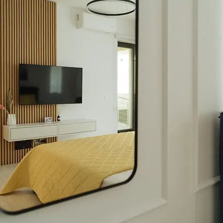 Yellow Charm Plaza Lujerului Apartamento Bucarest