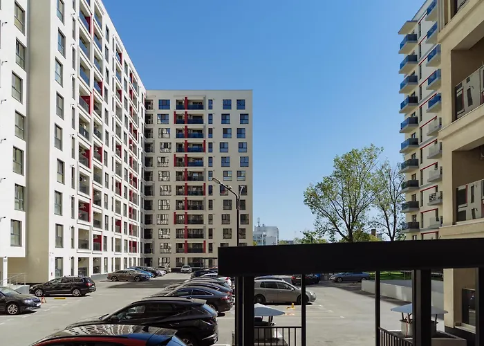 Апартаменты Yellow Charm Plaza Lujerului Бухарест